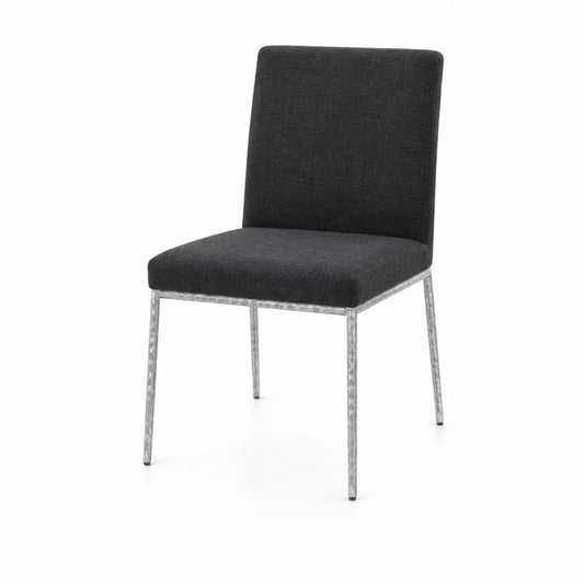 Silla de comedor con patas de metal y tela de poliéster negra